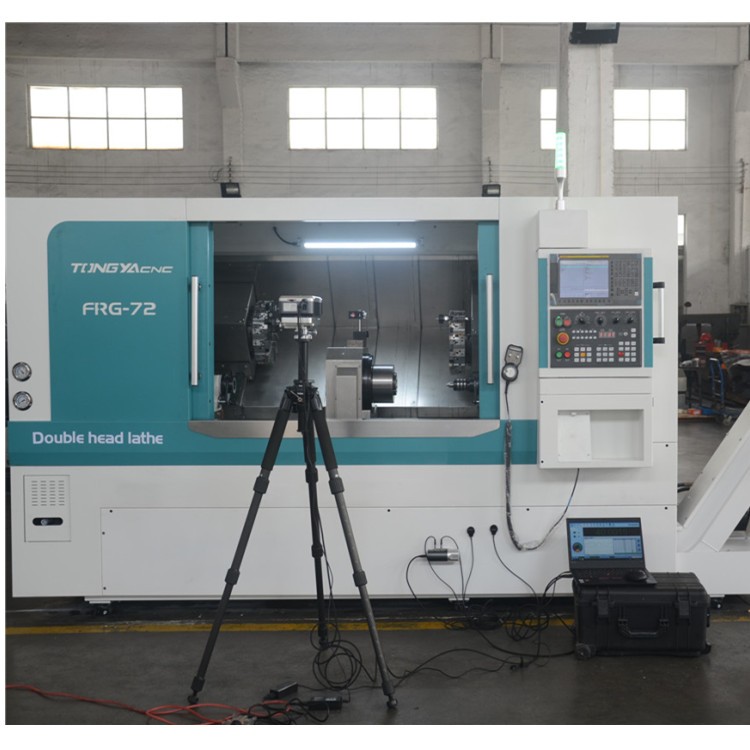 FRG-72數(shù)控雙頭車床 可配機(jī)械手